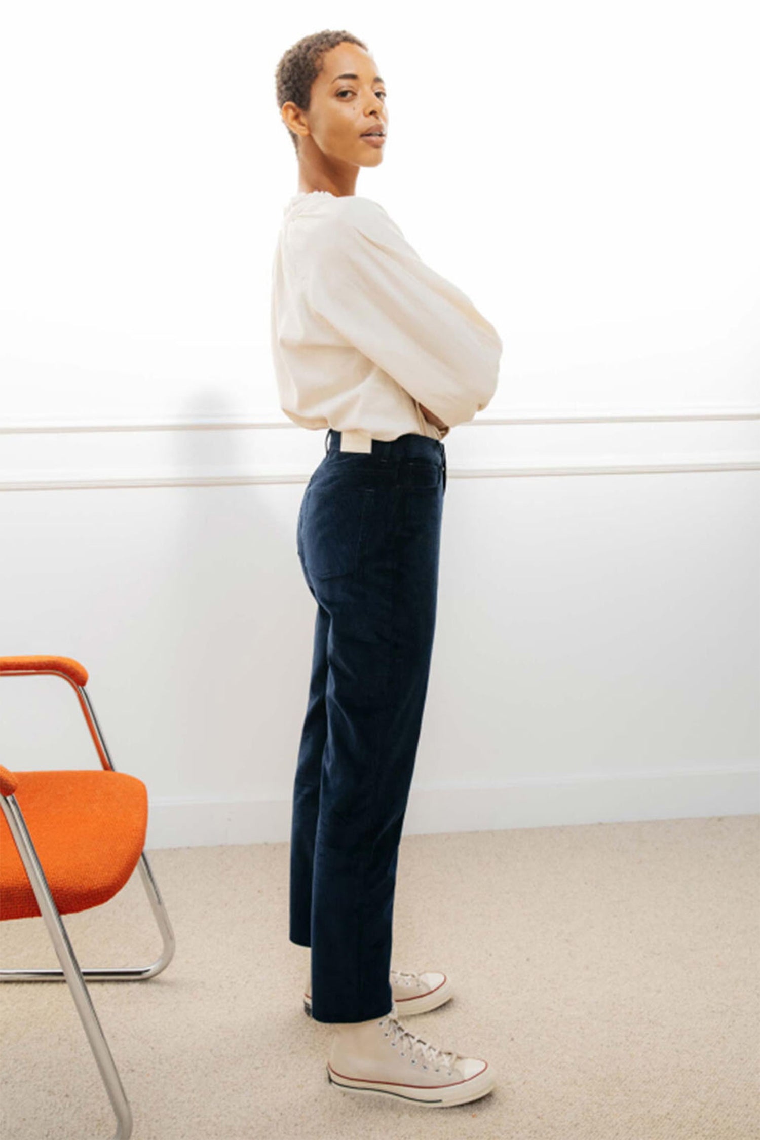 Pantalon velours droit bleu nuit