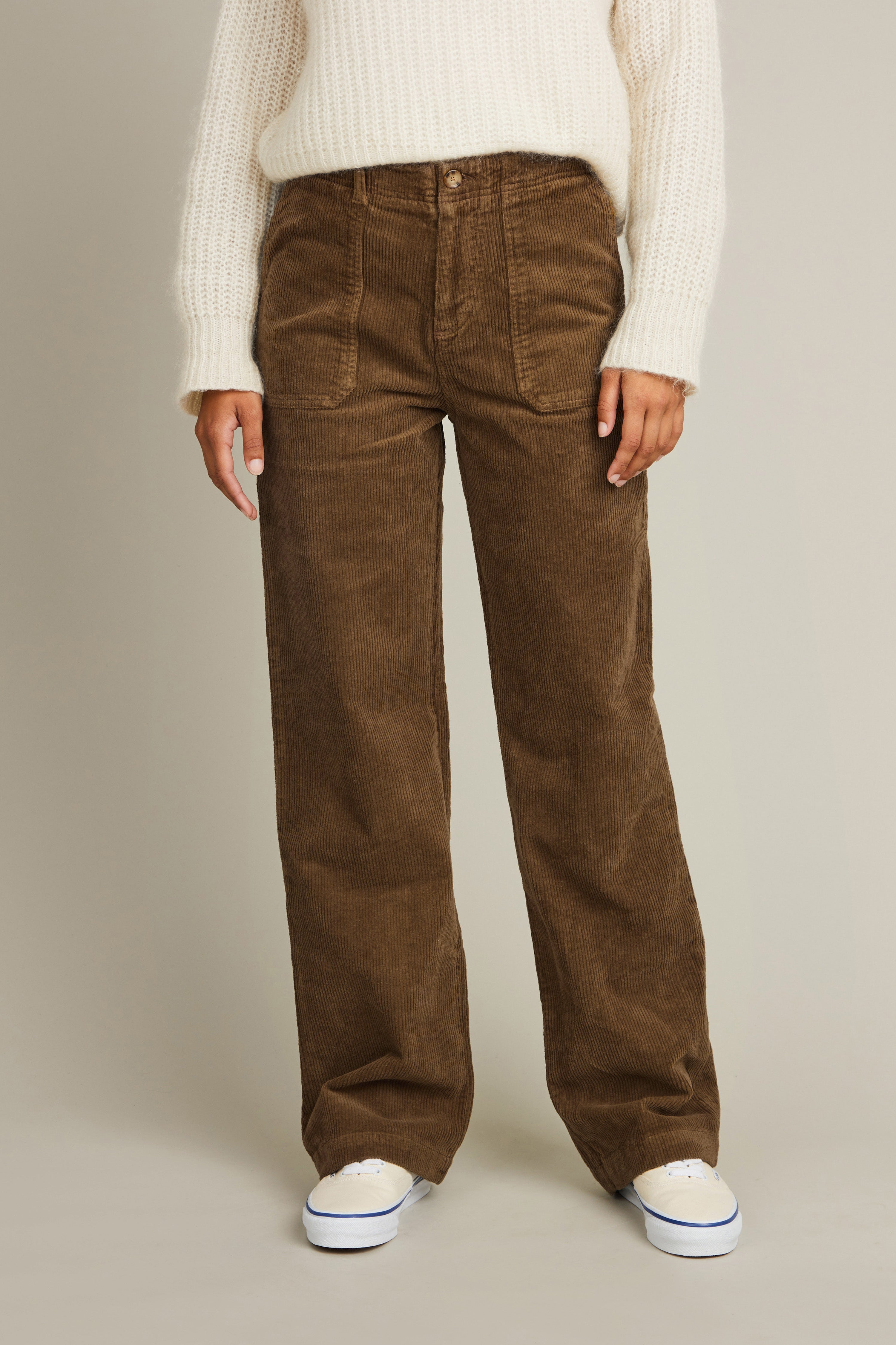 Carpenter corderoy pants in brown