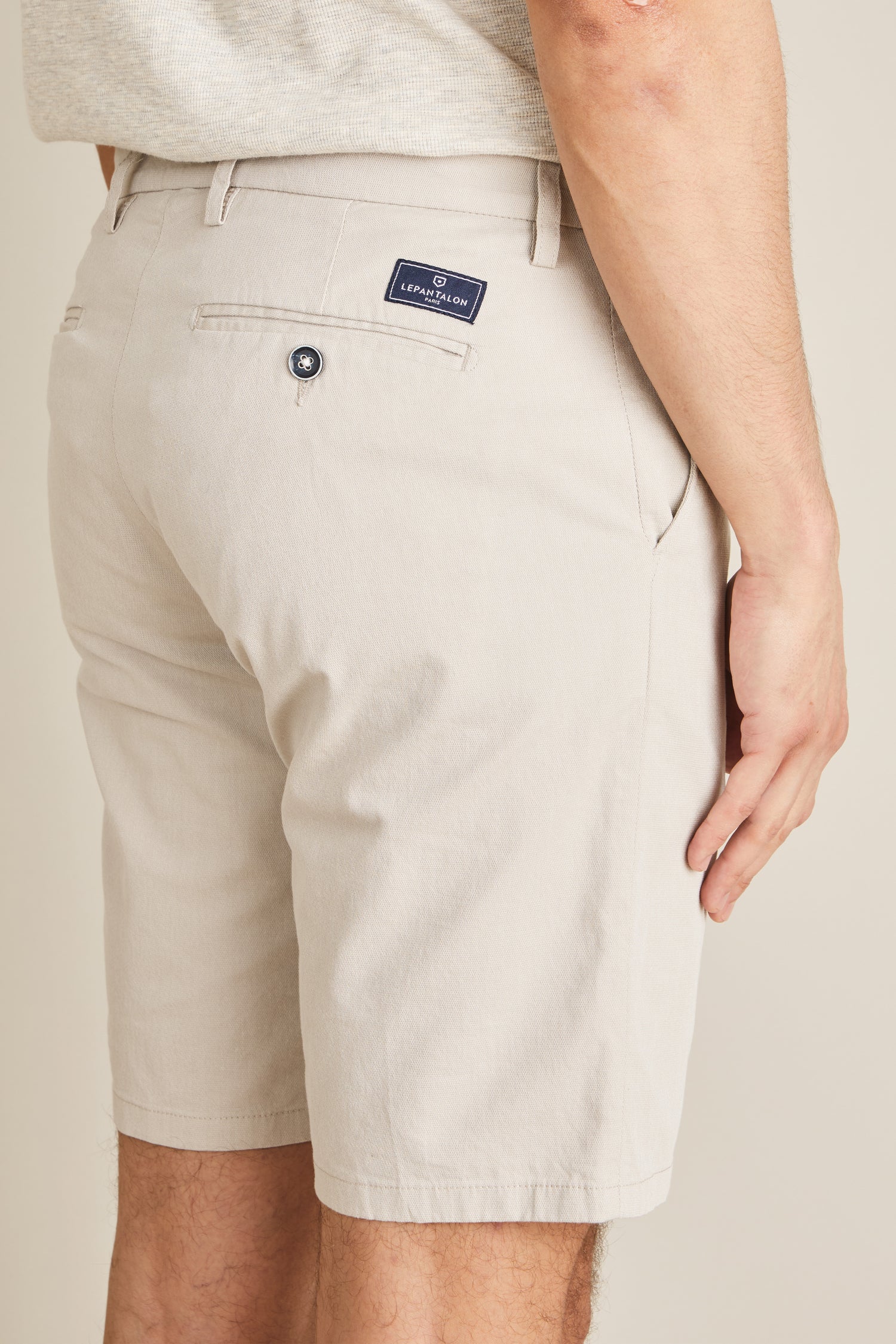 Bermuda aérien beige