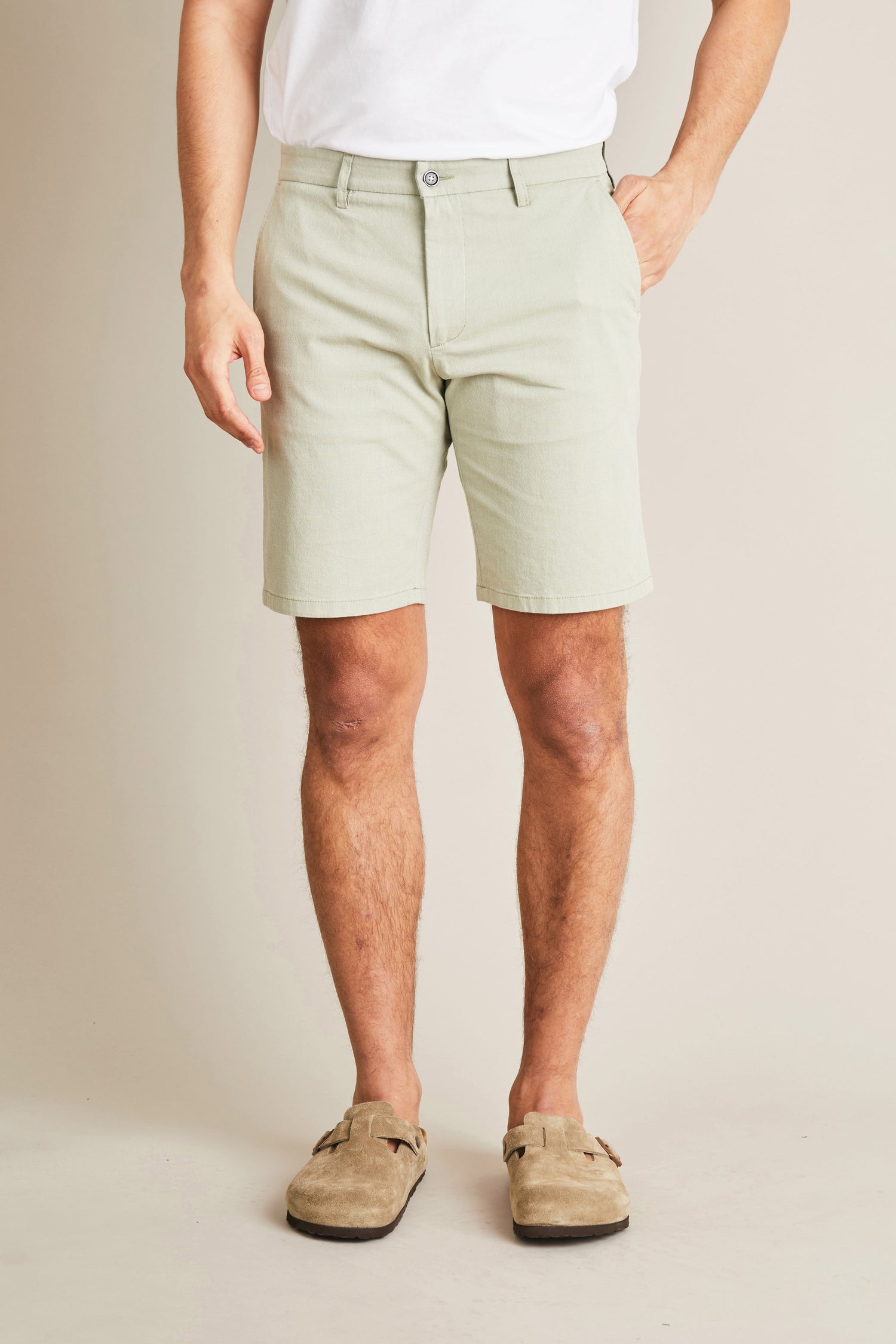 Bermuda aérien vert olive