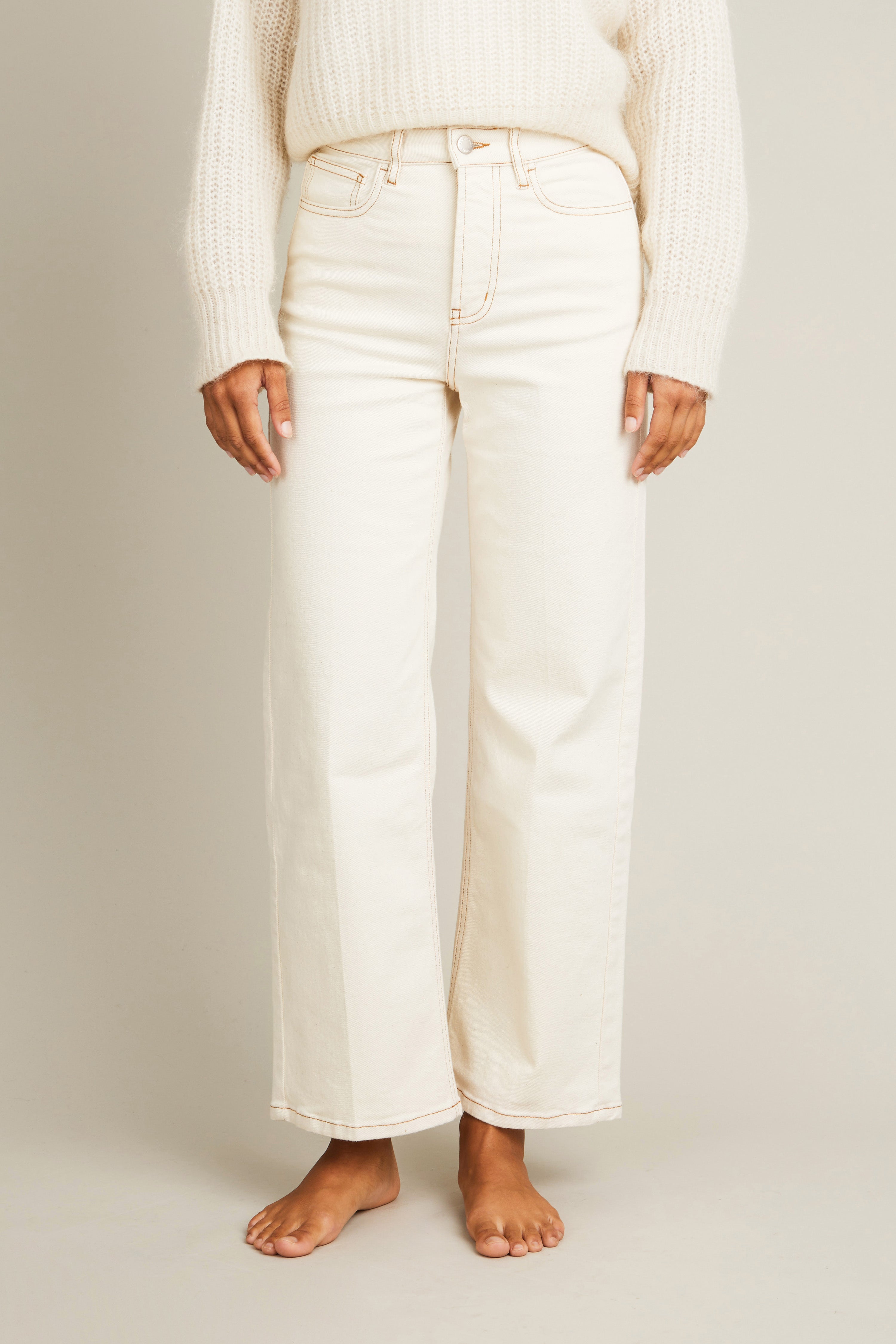 Ecru flare jeans