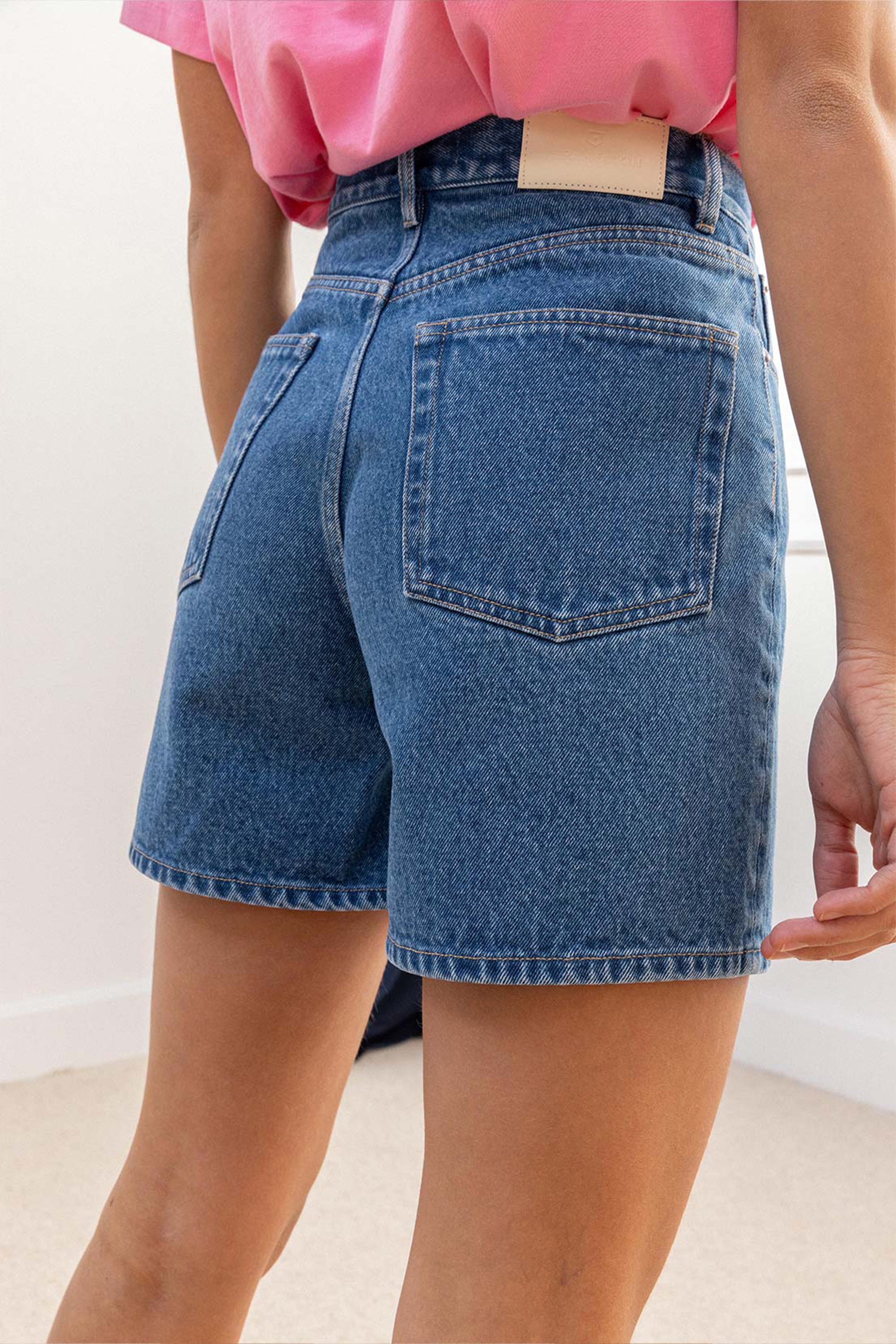 Short en jean bleu