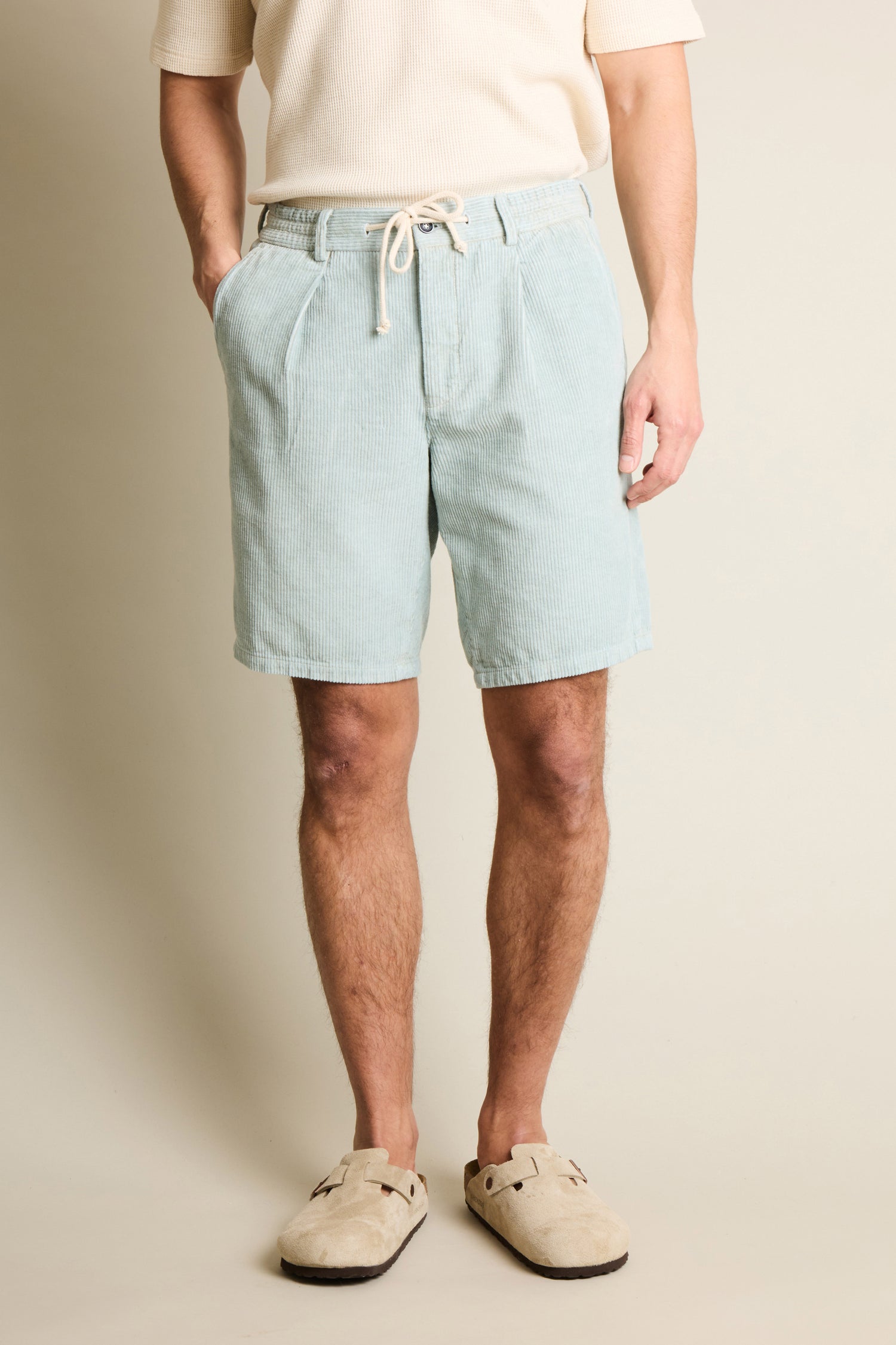 Bermuda velours bleu clair