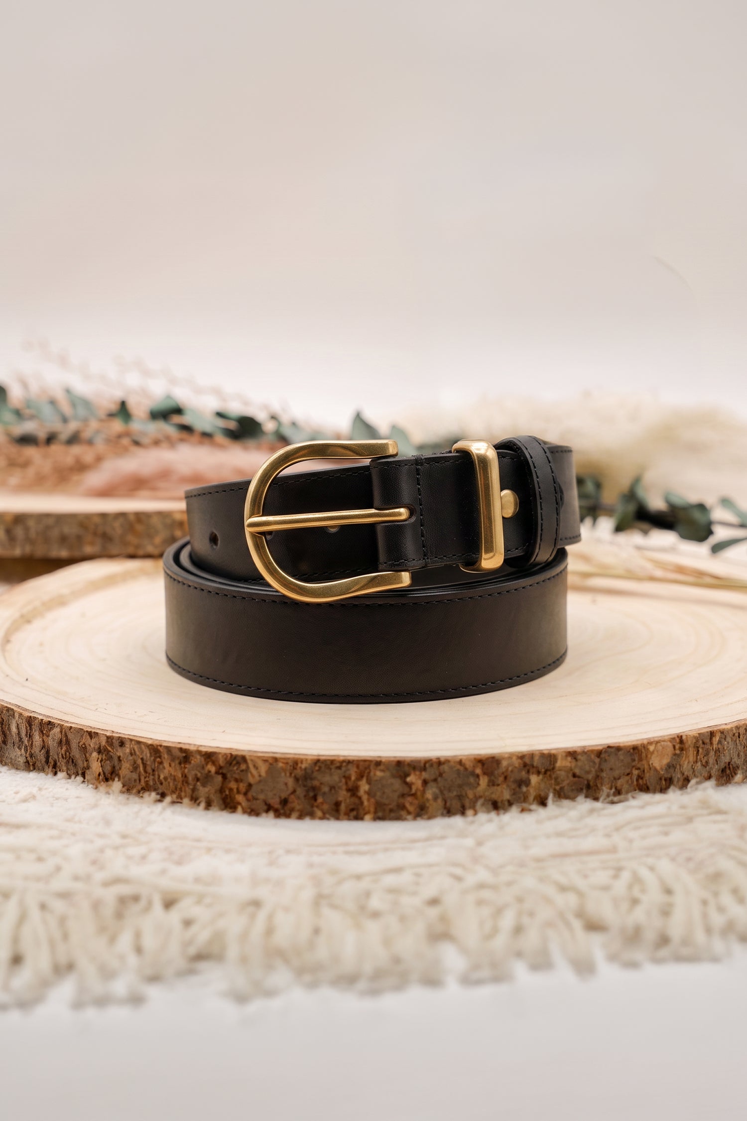 Ceinture en cuir lisse noire femme