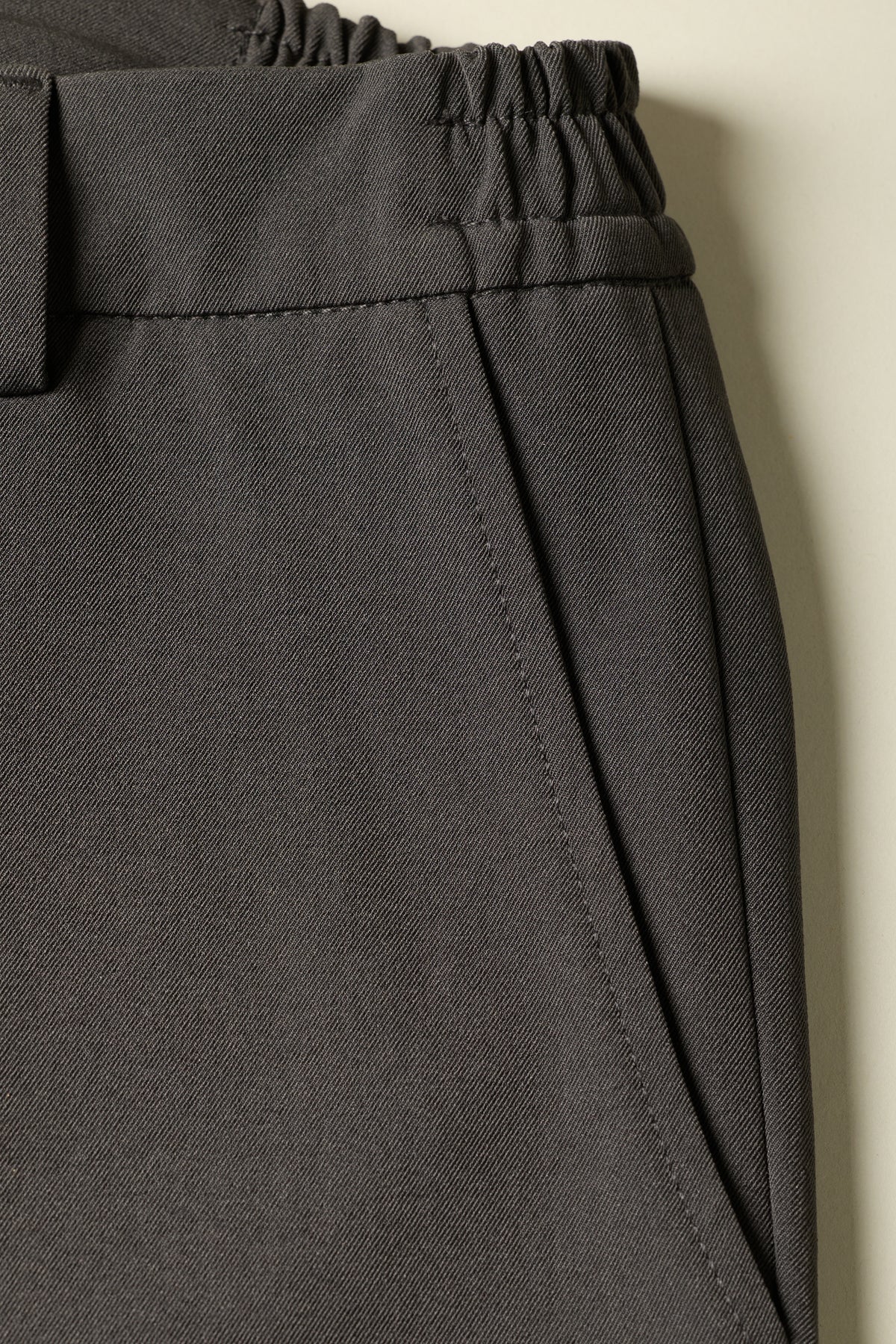 Chino technique gris anthracite v2