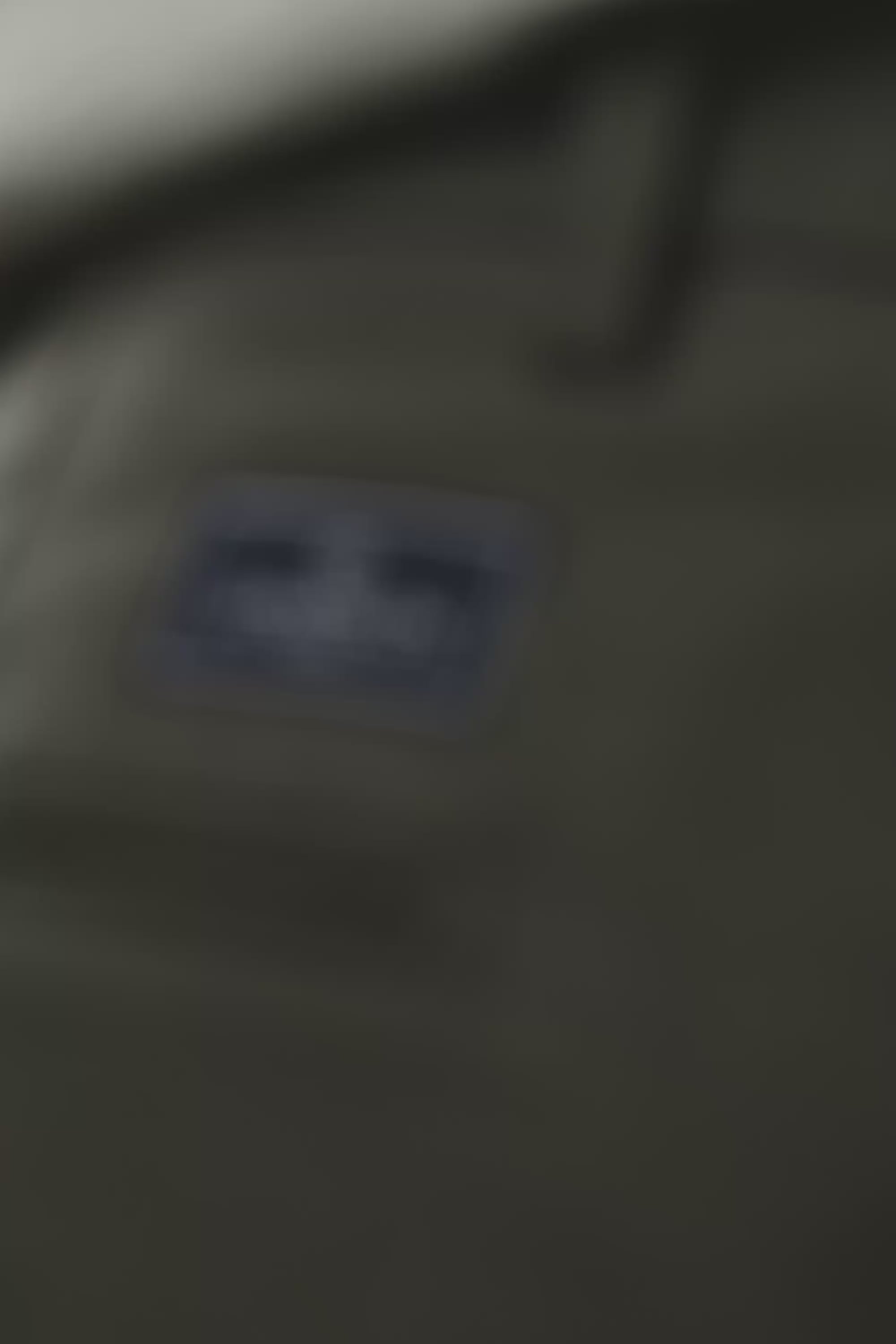 Navy blue cotton-linen chinos